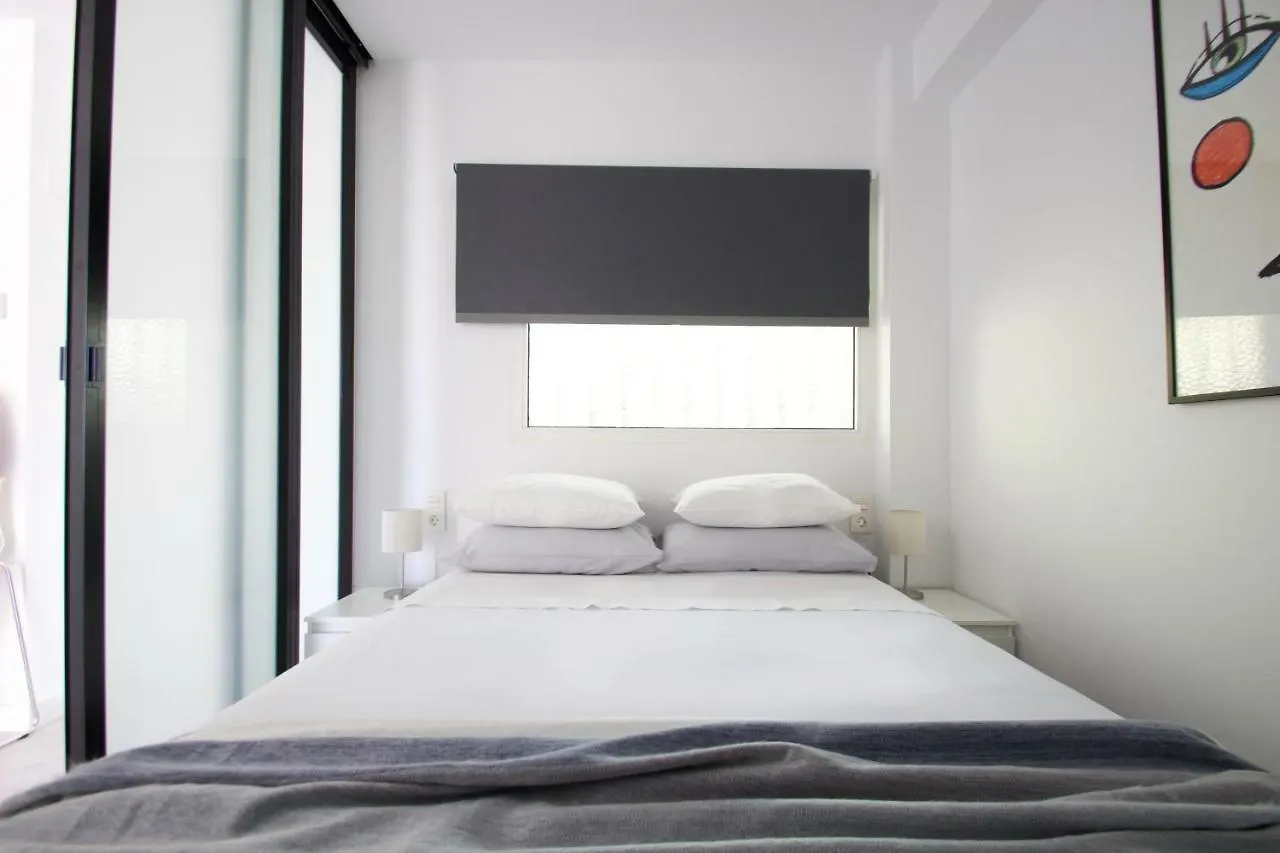 Hip & Cozy 2 Room Apt توريمولينوس شقة