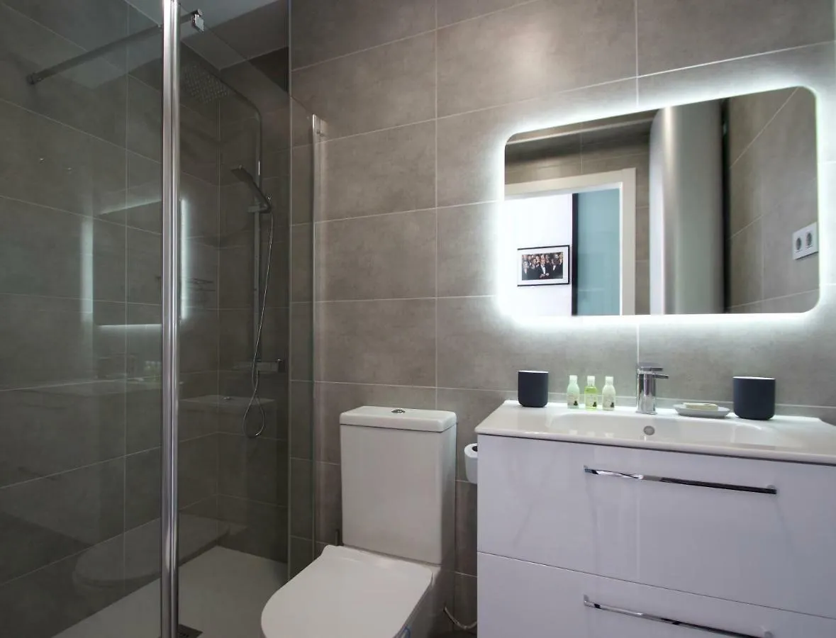 Hip & Cozy 2 Room Apt توريمولينوس إسبانيا